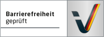 Logo Barrierefreiheit geprüft Logo Barrierefreiheit geprüft. Der Schriftzug steht in schwarzer Schrift auf weißem Grund. Rechts daneben steht ein Häkchen mit einem i auf dem linken Ende des Haken. Der Haken ist in schwarz-rot-gold gehalten.